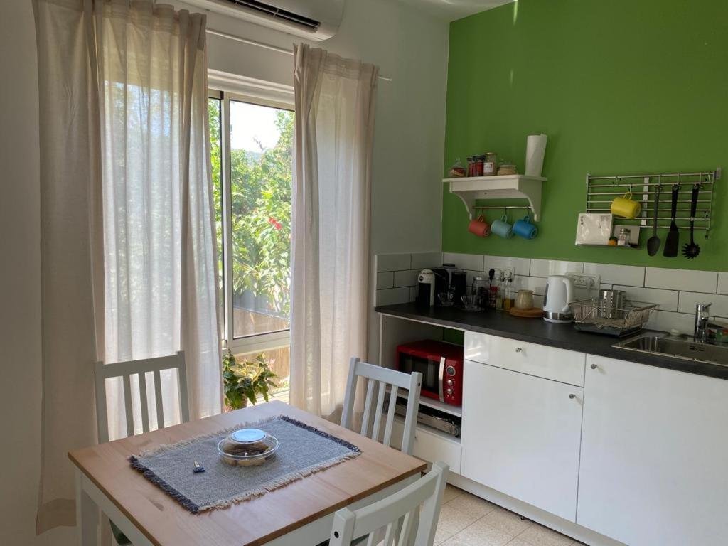 Maple'S Place - אירוח מייפל Rosh Pinna Dış mekan fotoğraf